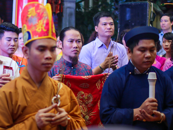 Nghệ sỹ Việt tưởng nhớ Hán Văn Tình trong ngày giỗ tổ nghề sân khấu ảnh 7