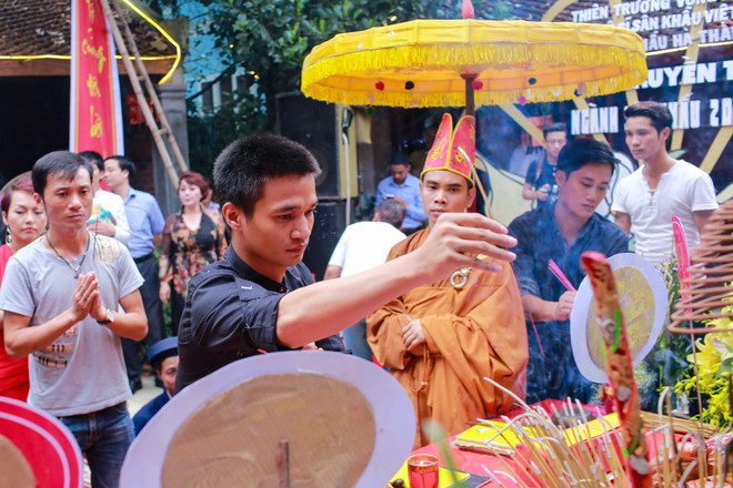 Nghệ sỹ Việt tưởng nhớ Hán Văn Tình trong ngày giỗ tổ nghề sân khấu ảnh 11