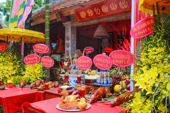 Nghệ sỹ Việt tưởng nhớ Hán Văn Tình trong ngày giỗ tổ nghề sân khấu ảnh 2