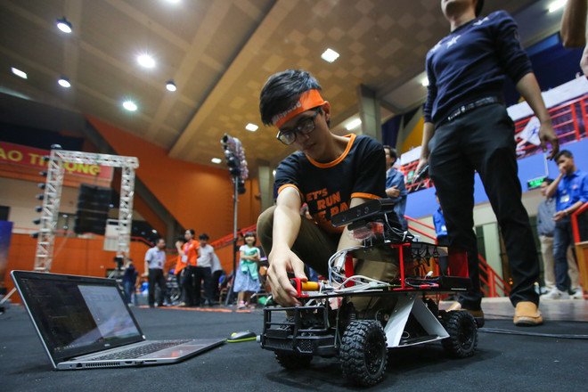 Đại học FPT thắng áp đảo tại bán kết Cuộc đua số 2018 ảnh 15