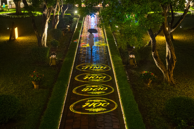 Có gì bên trong tour du lịch ban đêm của Văn Miếu - Quốc Tử Giám ảnh 4