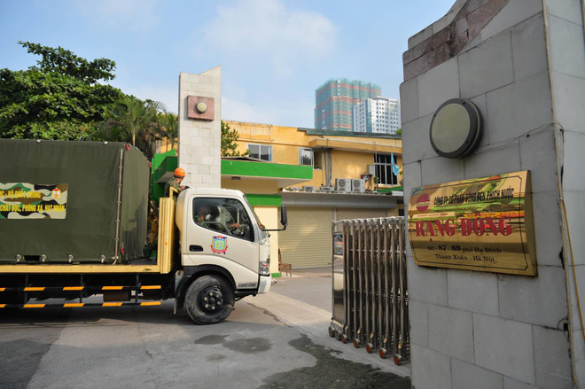 Bộ đội Binh chủng Hóa học có mặt tại Rạng Đông, chuẩn bị tẩy độc ảnh 2