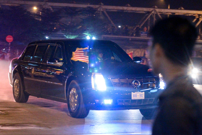 Nhìn lại 2 ngày của Tổng thống Hoa Kỳ Donald Trump tại Hà Nội ảnh 6