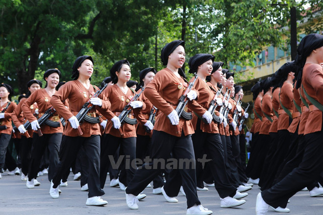 Mười hình ảnh đáng nhớ trong năm 2015 của Thủ đô Hà Nội ảnh 7