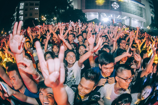 Giới trẻ cuồng nhiệt với lễ hội EDM đầu tiên dành cho học sinh ảnh 4