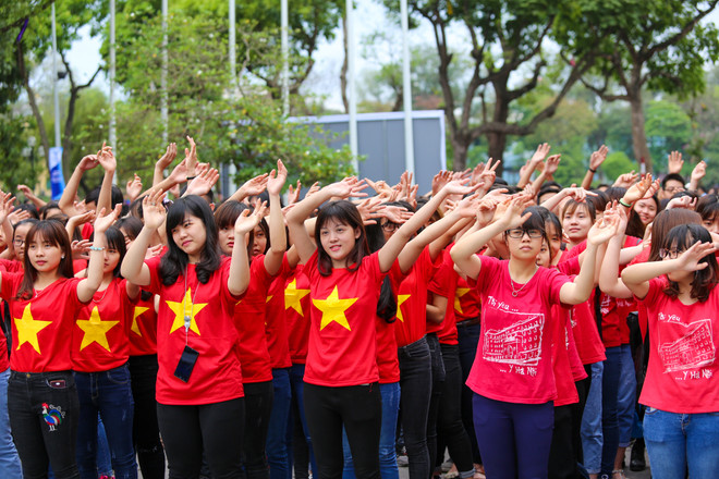 Hàng ngàn bạn trẻ đi bộ đồng hành nhân ngày Sở hữu trí tuệ thế giới ảnh 4