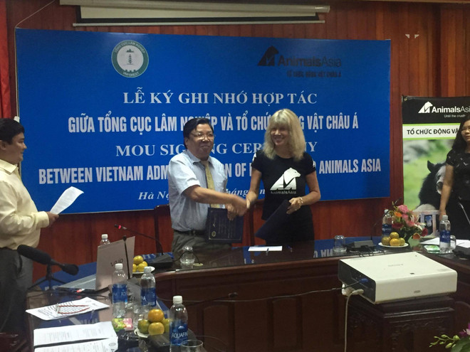 Việt Nam cam kết bảo tồn loài gấu và chấm dứt nạn nuôi gấu lấy mật ảnh 1