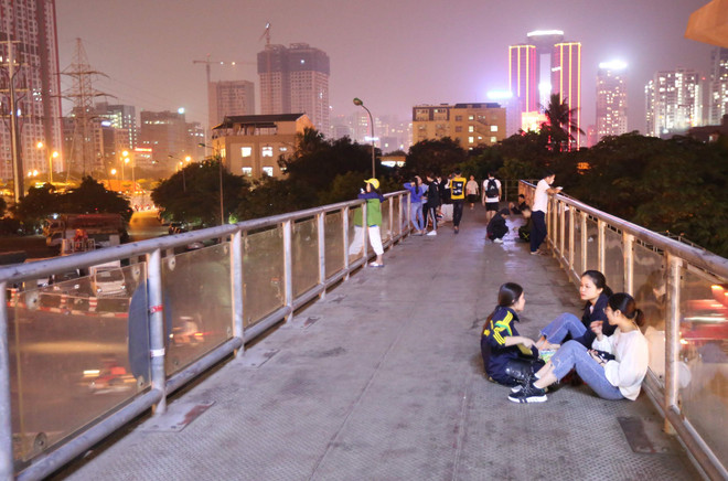 Cầu vượt cho người đi bộ: Kỳ vọng nhiều, thất vọng không kém ảnh 4