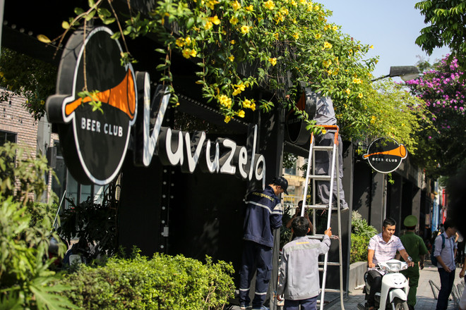 Hà Nội: Cưỡng chế phá dỡ các công trình vi phạm tại mương Nghĩa Đô ảnh 11