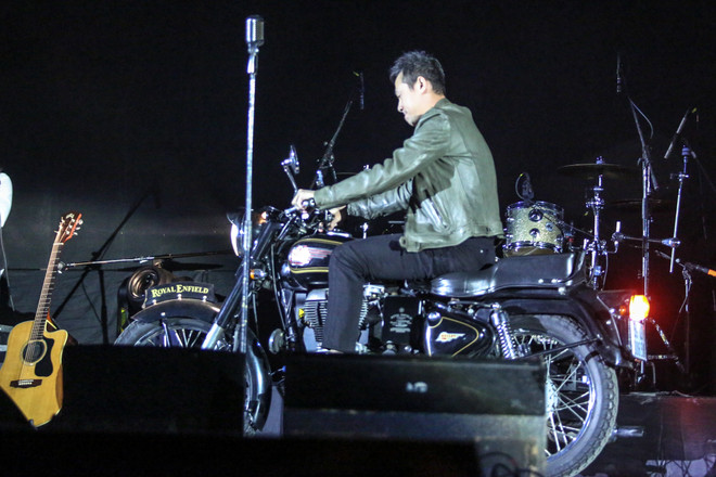 Khán giả bật khóc trong đêm nhạc tưởng nhớ Trần Lập ảnh 10