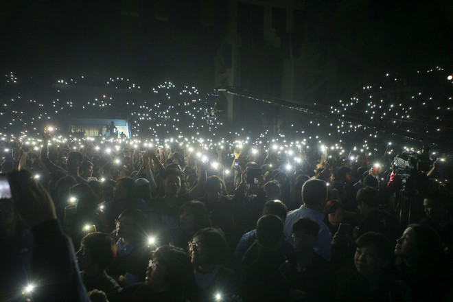 Khán giả bật khóc trong đêm nhạc tưởng nhớ Trần Lập ảnh 16