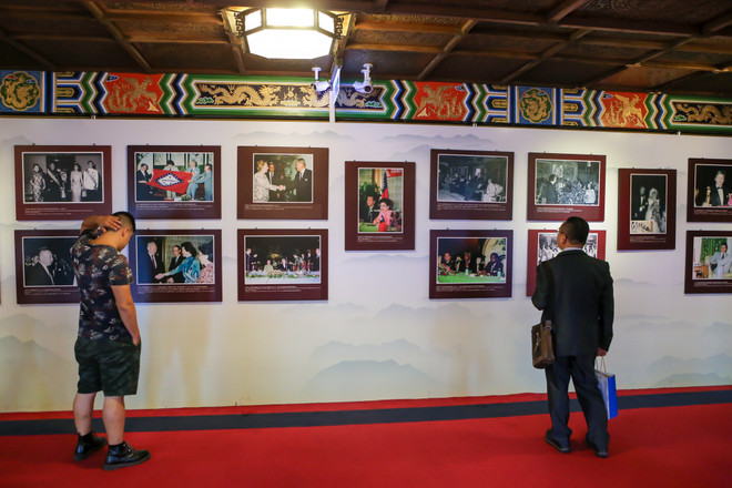 Cận cảnh khách sạn nguy nga với 250.000 con rồng tại Đài Loan ảnh 11