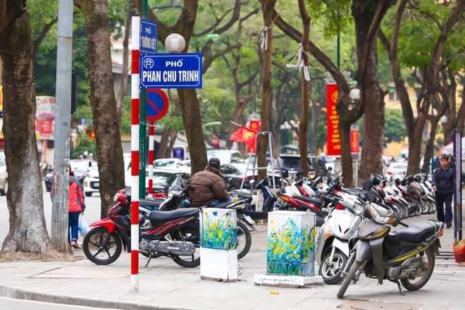 Thay 'áo' mới cho những bốt điện 'vô hồn' ở Hà Nội ảnh 11