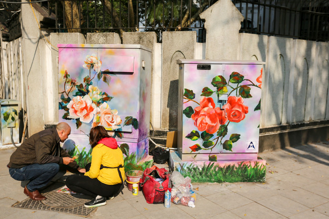 Thay 'áo' mới cho những bốt điện 'vô hồn' ở Hà Nội ảnh 6