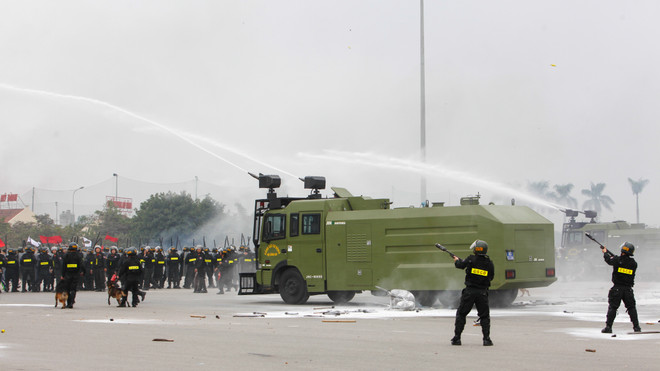 Bộ trưởng Trần Đại Quang phát lệnh xuất quân bảo vệ Đại hội Đảng ảnh 13