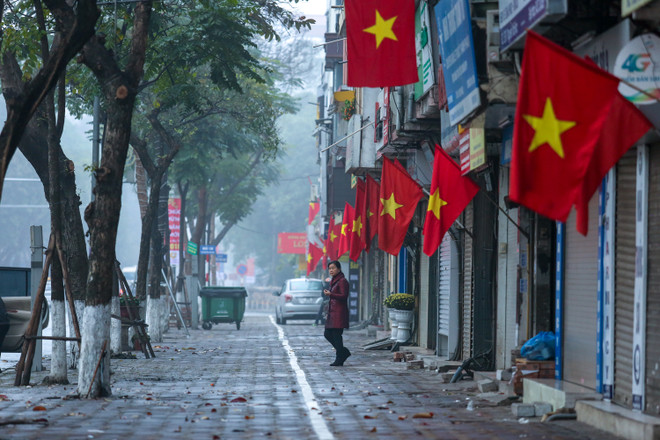 Có một Hà Nội yên bình, vắng lặng sáng mùng Một Tết ảnh 8