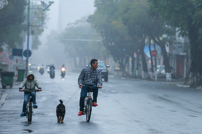 Có một Hà Nội yên bình, vắng lặng sáng mùng Một Tết ảnh 7