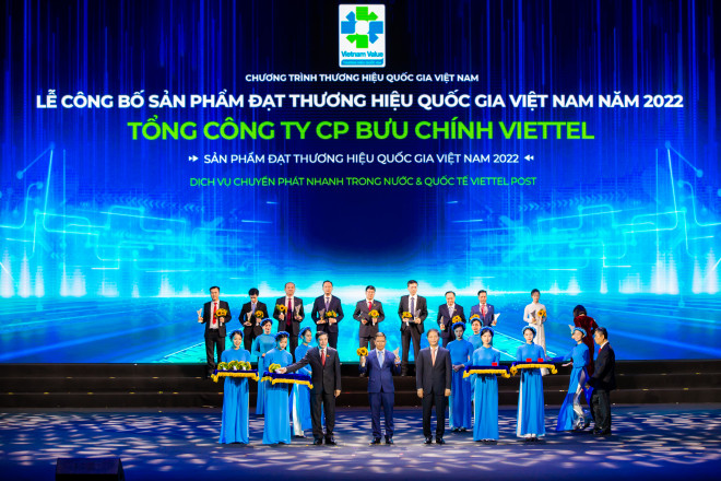 Viettel Post được vinh danh Thương hiệu Quốc gia 5 năm liên tiếp ảnh 1