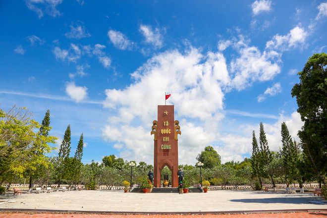 Có một 'nghĩa trang Trường Sơn' ở Tây Nam của Tổ quốc ảnh 1