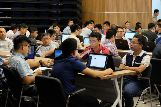 Diễn tập sẽ tập trung vào các nguy cơ mất an toàn thông tin đến từ email và hệ thống của các doanh nghiệp, sử dụng các dịch vụ dễ bị tấn công và các cơ quan tổ chức nắm giữ hạ tầng quan trọng quốc gia. (Ảnh: PV/Vietnam+) Hơn 6.200 sự cố tấn công mạng vào các trang web của Việt Nam ảnh 1