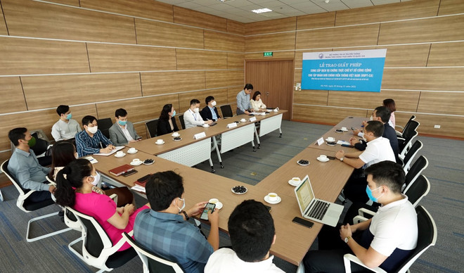 Bộ TTTT lần đầu trao giấy phép cung cấp dịch vụ chữ ký số từ xa ảnh 1