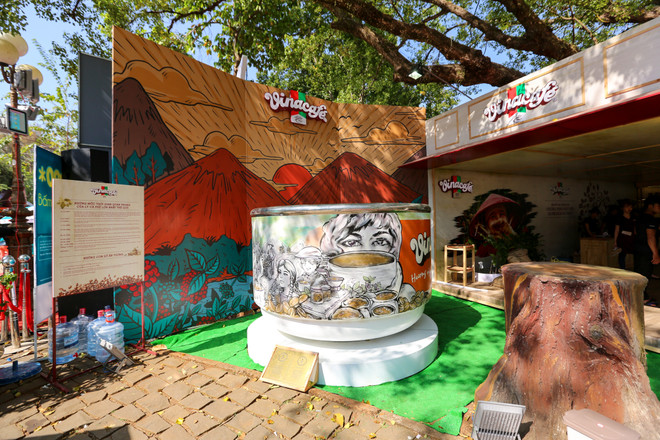 Những gian hàng độc đáo tại Lễ hội càphê Buôn Ma Thuột 2017 ảnh 3