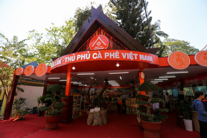 Những gian hàng độc đáo tại Lễ hội càphê Buôn Ma Thuột 2017 ảnh 5