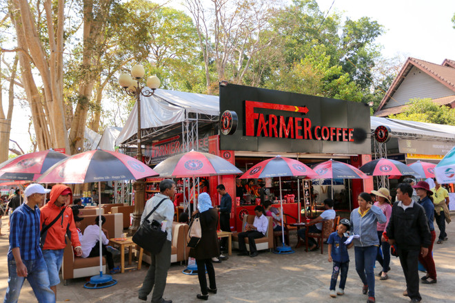 Những gian hàng độc đáo tại Lễ hội càphê Buôn Ma Thuột 2017 ảnh 9