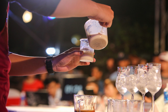 Chàng trai 20 tuổi giành ngôi vị Đệ nhất pha chế càphê Việt Nam ảnh 12