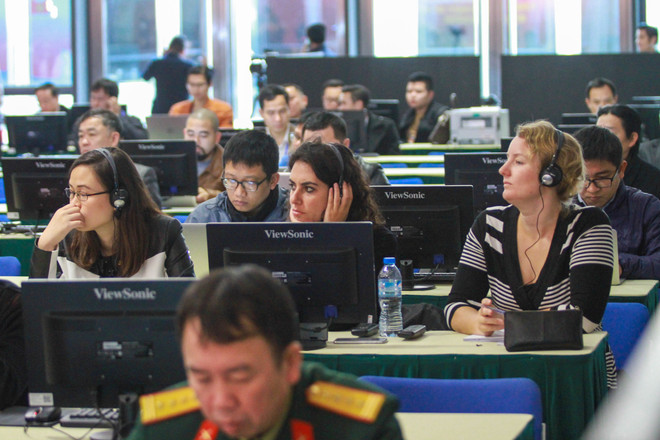 Cận cảnh Trung tâm báo chí cho 700 phóng viên đưa tin Đại hội Đảng XII ảnh 6