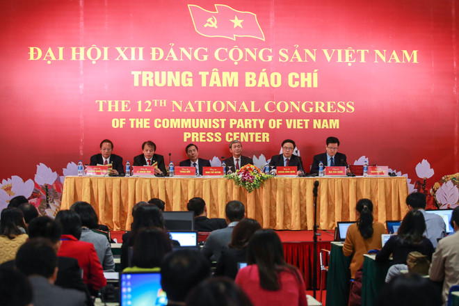 Cận cảnh Trung tâm báo chí cho 700 phóng viên đưa tin Đại hội Đảng XII ảnh 1