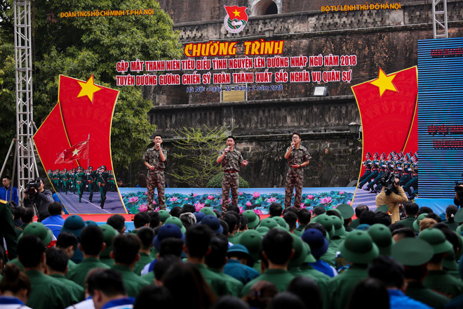 Cô gái trẻ bỏ ngang nghề kế toán để thực hiện giấc mơ quân ngũ ảnh 4