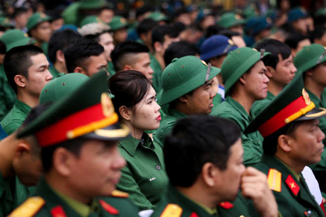 Cô gái trẻ bỏ ngang nghề kế toán để thực hiện giấc mơ quân ngũ ảnh 2