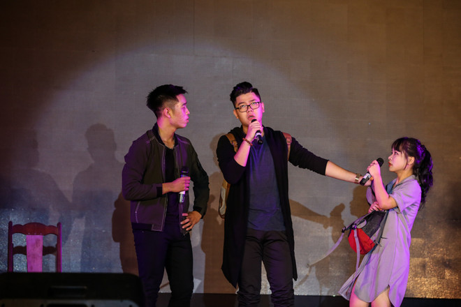 Sinh viên trường Báo hóa ma quỷ dọa khán giả trong lễ hội Halloween ảnh 11