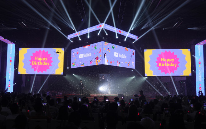 Khoảnh khắc Kỷ niệm 10 năm YouTube tại Việt Nam.jpeg
