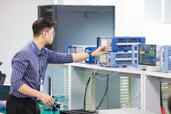 (Ảnh: Samsung Việt Nam) Các kỹ sư làm việc và nghiên cứu tại Trung tâm Nghiên cứu và Phát triển Samsung Việt Nam(12).jpg