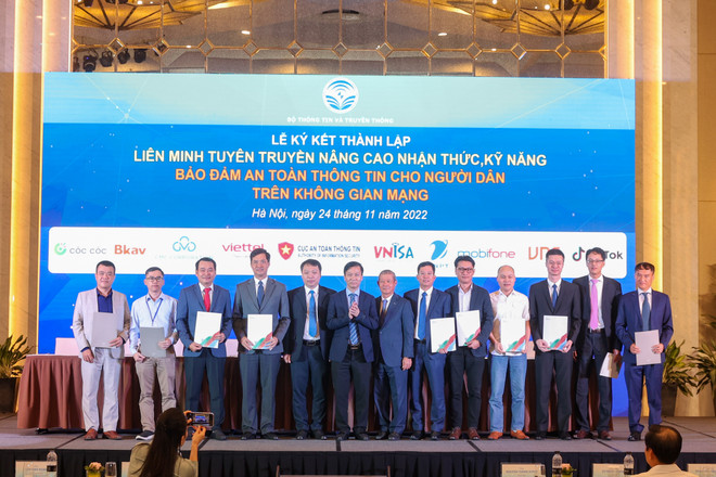 'Điểm mặt' 8 DN trong Liên minh tuyên truyền ATTT cho người dân ảnh 1