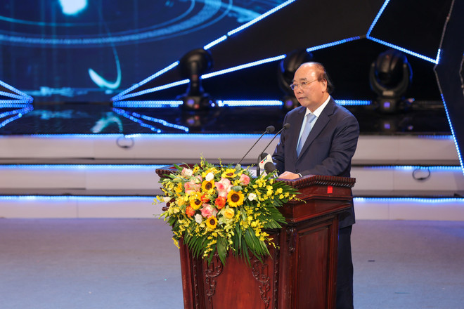 Chủ tịch nước Nguyễn Xuân Phúc phát biểu tại buổi lễ. (Ảnh: Minh Sơn/Vietnam+) 29 công trình vinh dự nhận Giải thưởng Hồ Chí Minh và Nhà nước về KHCN ảnh 2