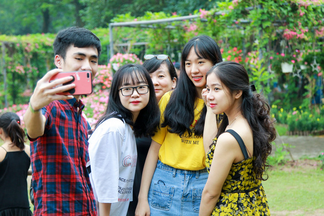 Giới trẻ Hà Nội thích thú khám phá game nhập vai thực tế ngoài trời ảnh 5