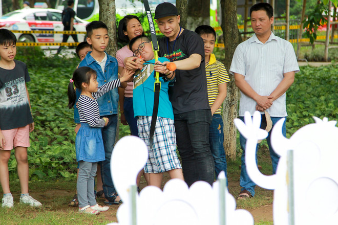 Giới trẻ Hà Nội thích thú khám phá game nhập vai thực tế ngoài trời ảnh 13