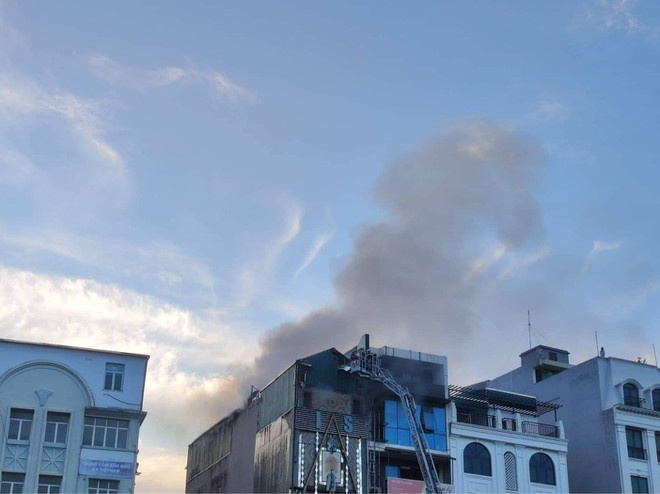 Cháy quán karaoke ở Hà Nội, 3 chiến sỹ cảnh sát PCCC hy sinh ảnh 5