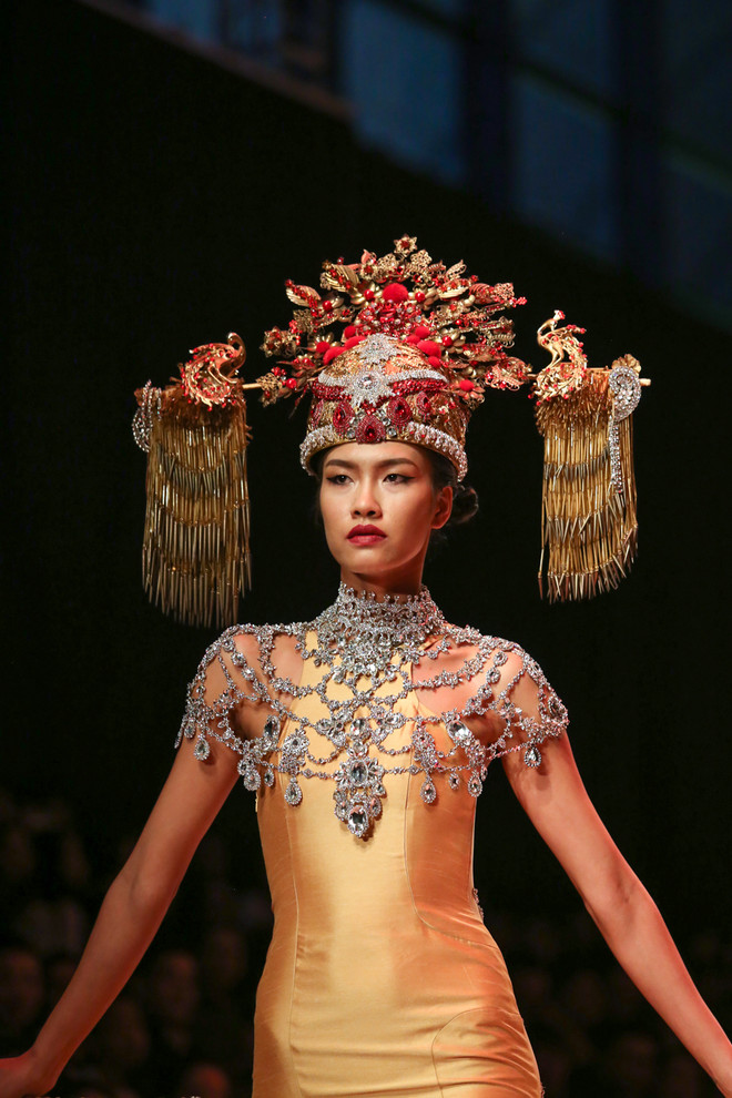 Chiêm ngưỡng bộ sưu tập nhuốm màu sắc cung đình của Frederick Lee ảnh 21