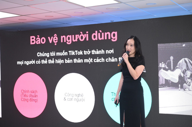 Bà Nguyễn Phương Anh, đại diện team An toàn của TikTok. (Ảnh: TikTok) Chị Nguyễn Phương Anh, đại diện team An toàn của TikTok.jpeg