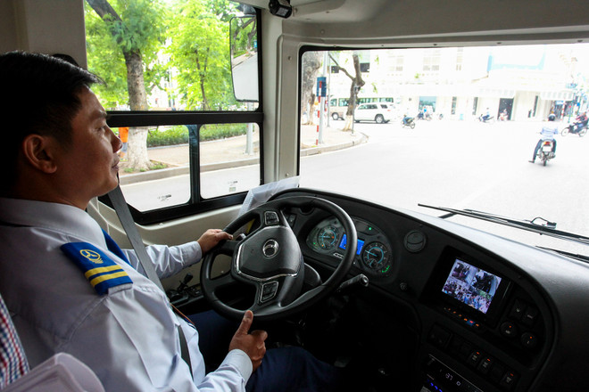 Hành trình trải nghiệm xe buýt 2 tầng City Tour đầu tiên ở Hà Nội ảnh 7