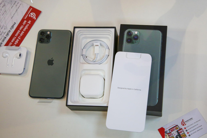 'Mổ xẻ' chiếc iPhone 11 Pro Max màu xanh rêu đầu tiên tại Hà Nội ảnh 4