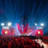 Khoảnh khắc đầy xúc động và tự hào trong concert 'Tổ quốc trong tim.' (Ảnh: Minh Sơn/Vietnam+)