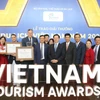 113 doanh nghiệp, đơn vị tiêu biểu trong lĩnh vực du lịch tại 11 hạng mục giải thưởng với 18 danh hiệu đã được vinh danh tại lễ trao giải sáng nay. (Ảnh: Trần Huấn)