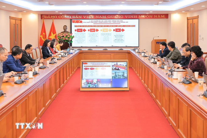 ttxvn-dang-uy-thong-tan-xa-viet-nam-tham-du-hoi-nghi-bao-cao-vien-trung-uong-thang-12026-8555577-1.jpg