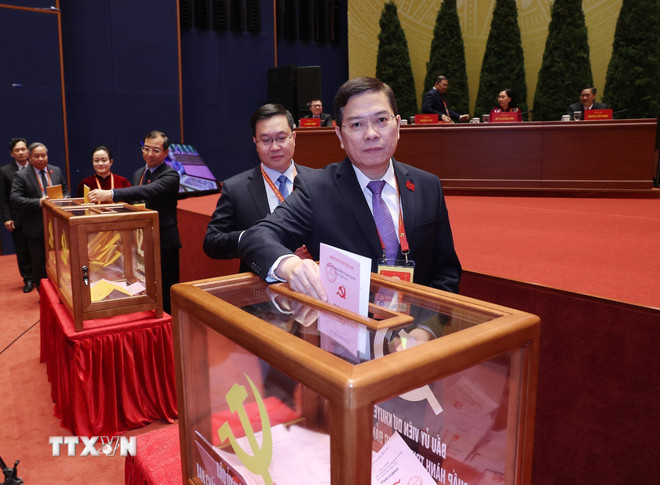 ttxvn-dai-hoi-xiv-cua-dang-bau-ban-chap-hanh-trung-uong-khoa-xiv-8546136-1.jpg