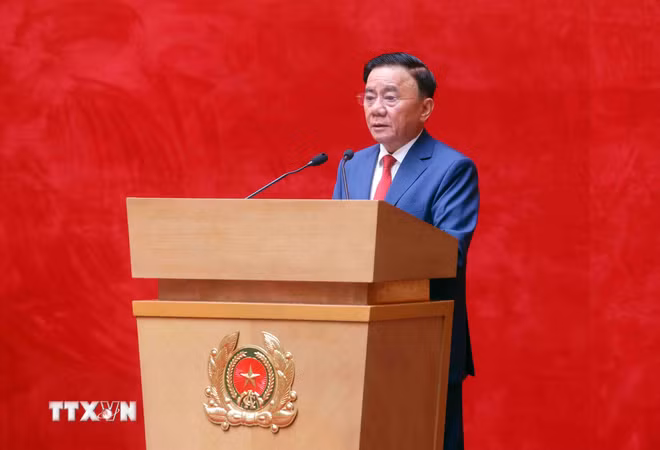 ttxvn-le-ky-niem-80-nam-ngay-truyen-thong-luc-luong-an-ninh-noi-dia-8695252-1.jpg